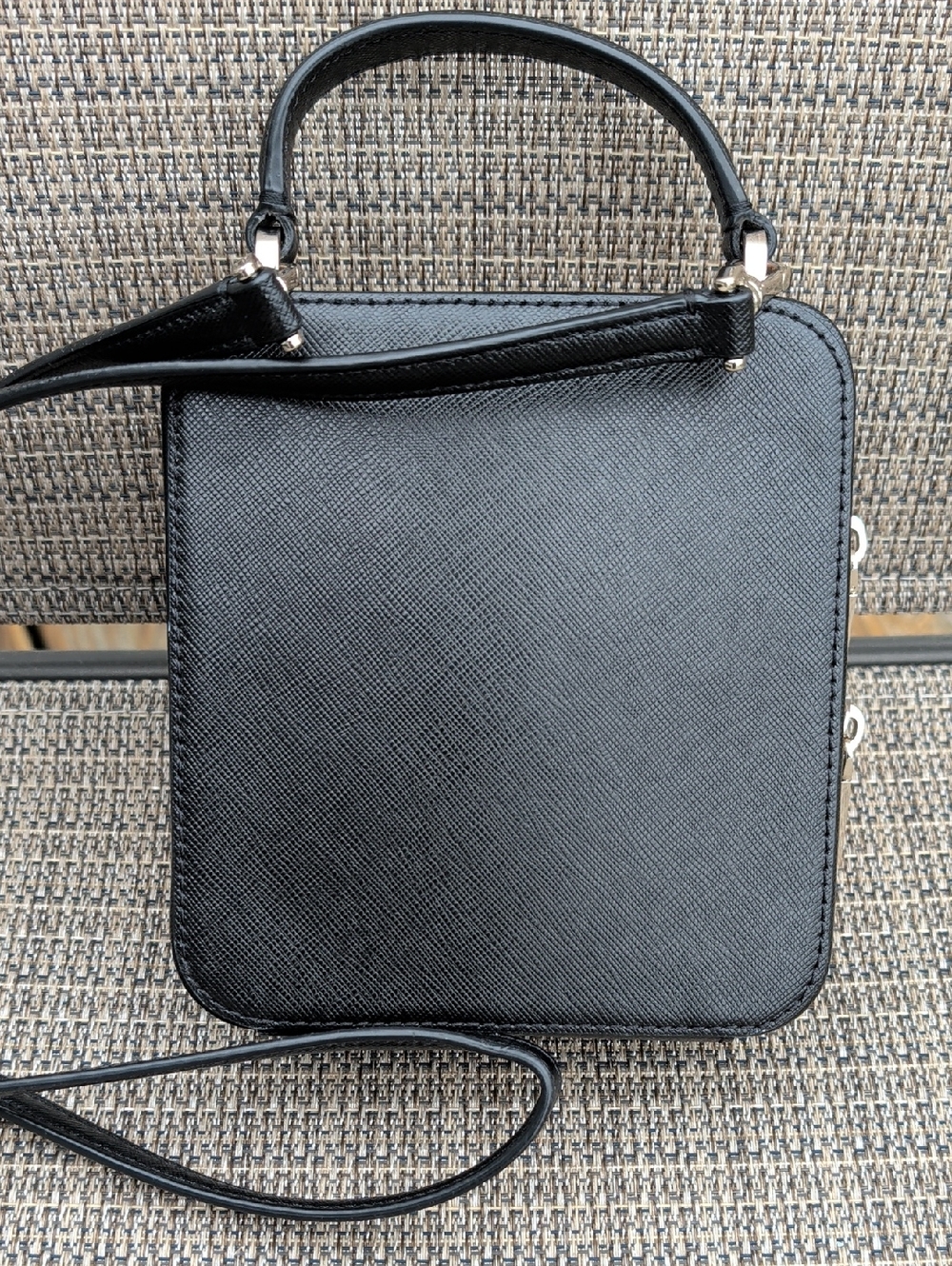 Kate Spade New York "Meow" Cat Daisy Colorblock Vanity Crossbody EUC 🐈⬛🐈⬛ - Picture 4 of 7
